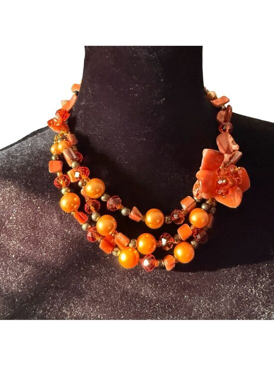 Jewelry - VINTAGE 80s Orange Coral Chip Glass Beads and Pearl Choker Necklace 20” RARE